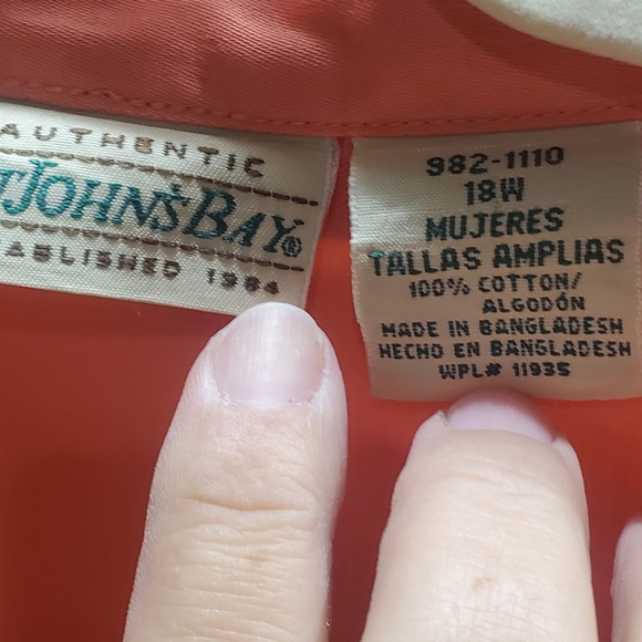 St. John's Bay Button Up Shirt - Picture 2 of 2